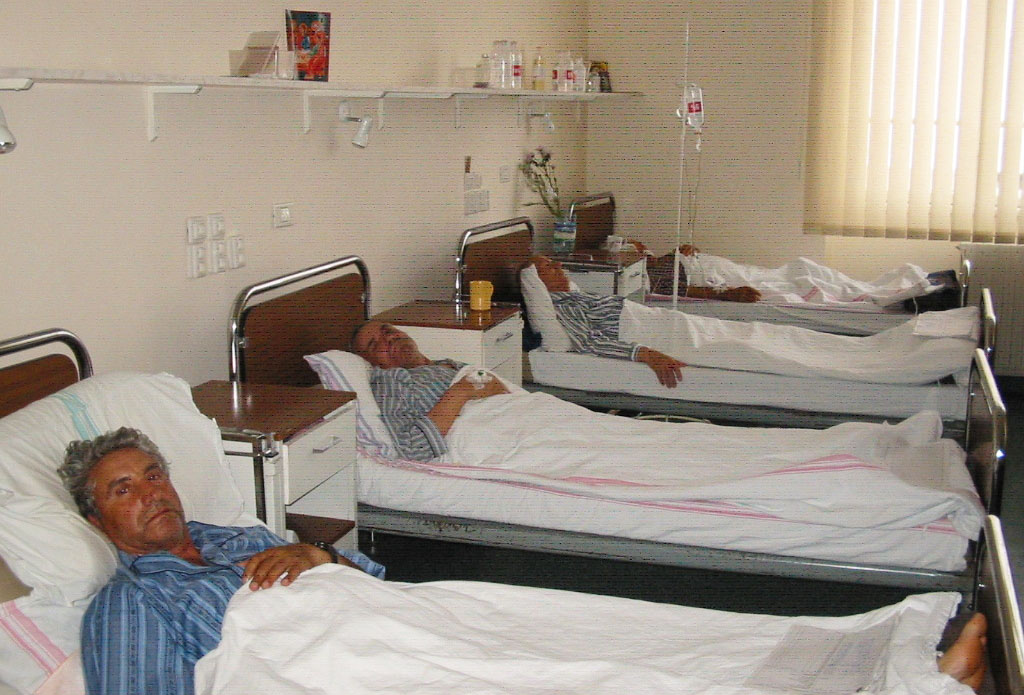 Schimbarea stilului de viaţă ar putea duce la diminuarea incidenţei bolilor oncologice