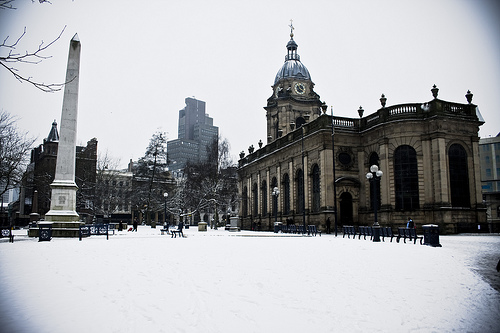 Bisericile din Birmingham deschise toată noaptea pentru a adăposti pe cei sărmani