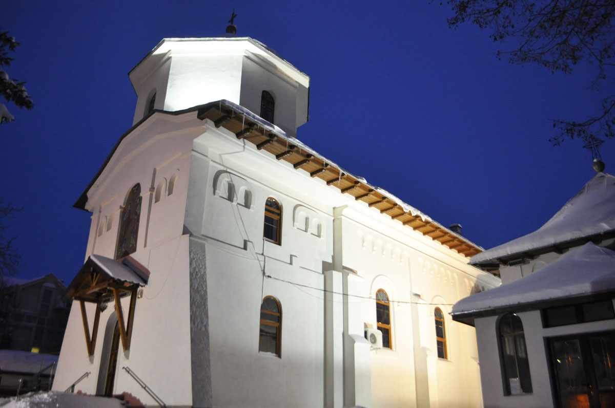 Slujbă arhierească în parohia Moara de Vânt din Iaşi