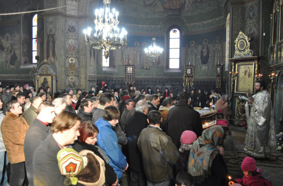 Cateheze parohiale pentru credincioşii de toate vârstele