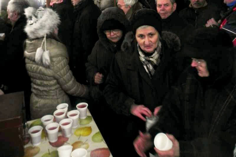 Duminica ceaiului cald în Arhiepiscopia Romanului şi Bacăului