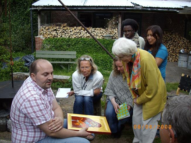 „Când pictezi chipul Mântuitorului, te cutremuri!“