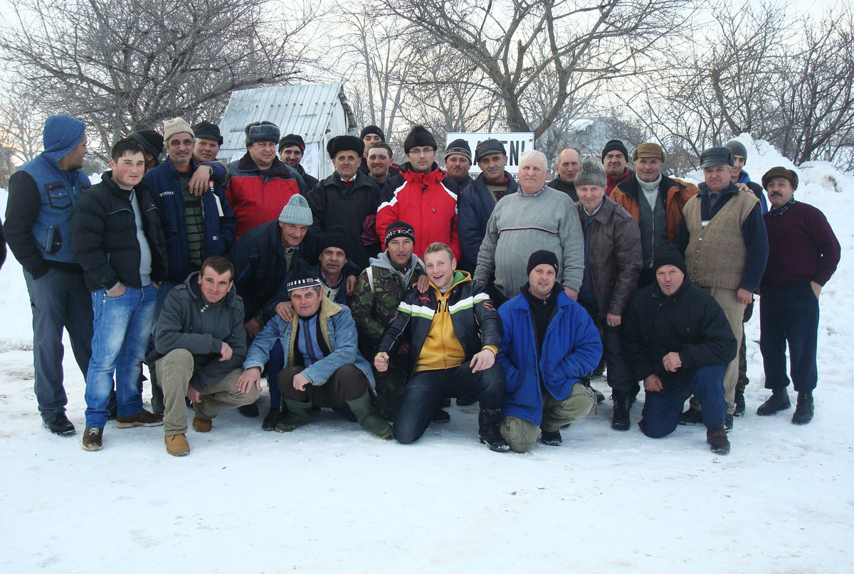 Ajutor pentru sinistraţi din partea parohiilor Protopopiatului Moineşti