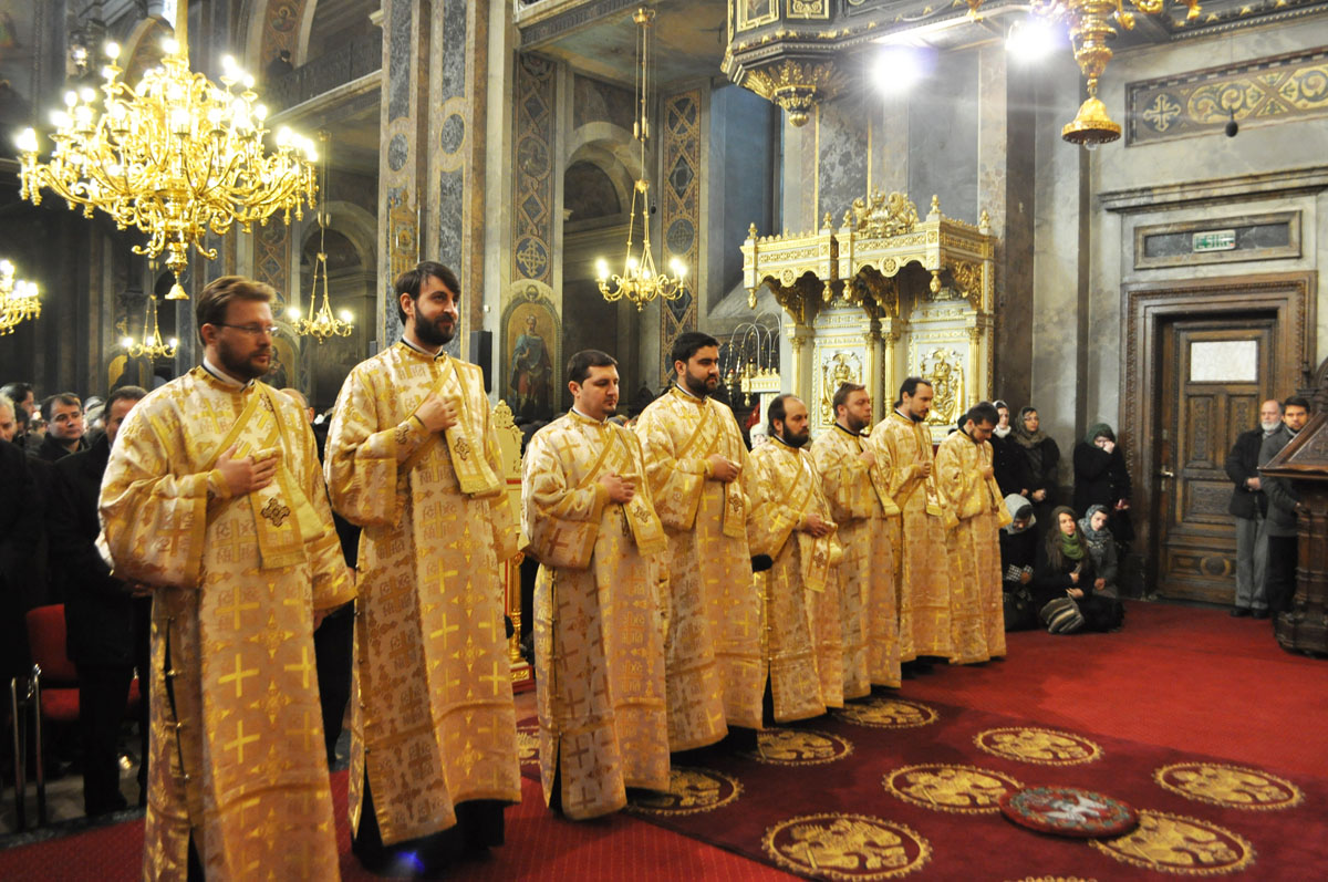 „Praznicul acesta este minunat pentru că ne dă nădejde şi ne îndreaptă către Hristos“ „Praznicul acesta este minunat pentru că ne dă nădejde şi ne îndreaptă către Hristos“