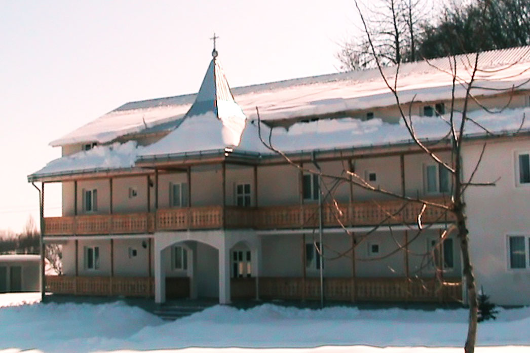 „Bucurie şi întărire sufletească“ la Mănăstirea Buciumeni