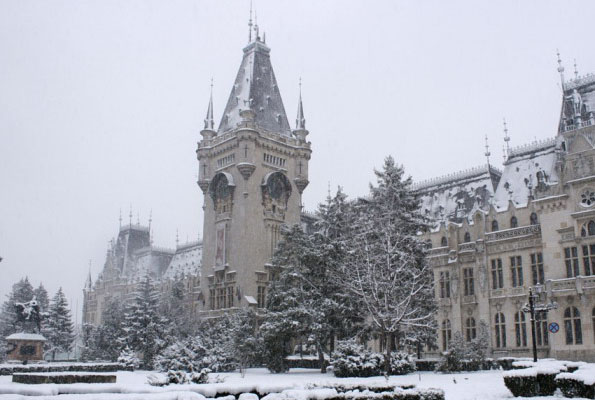 Două muzee se redeschid la Iaşi