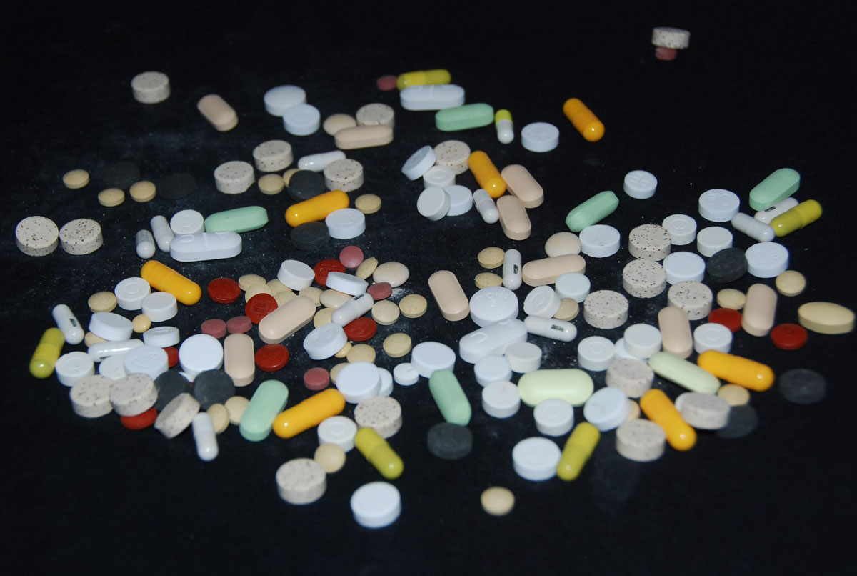 Spitalele vor cumpăra medicamente oncologice de la firme româneşti