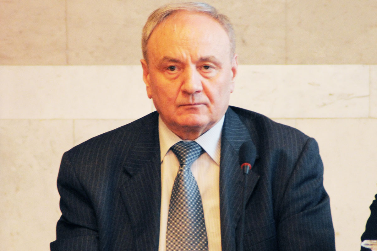 Noul preşedinte a depus jurământul