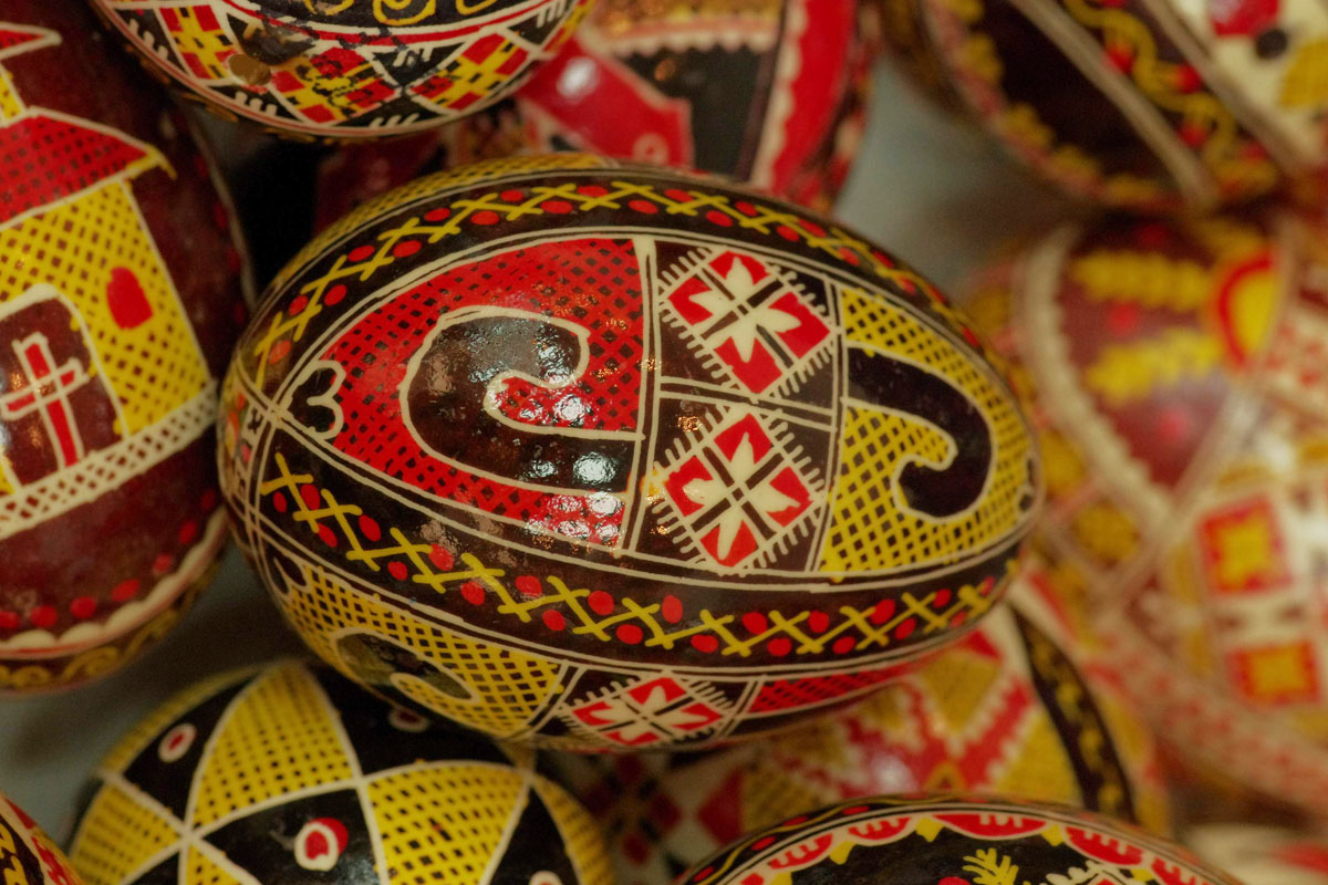 Ouăle încondeiate vestesc, şi la Iaşi, venirea Paştilor