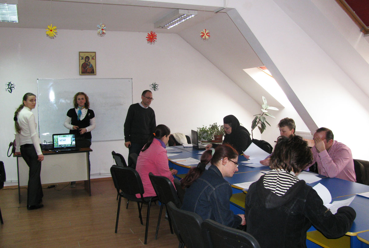 Curs gratuit pentru îngrijitoare de bătrâni la domiciliu Curs gratuit pentru îngrijitoare de bătrâni la domiciliu