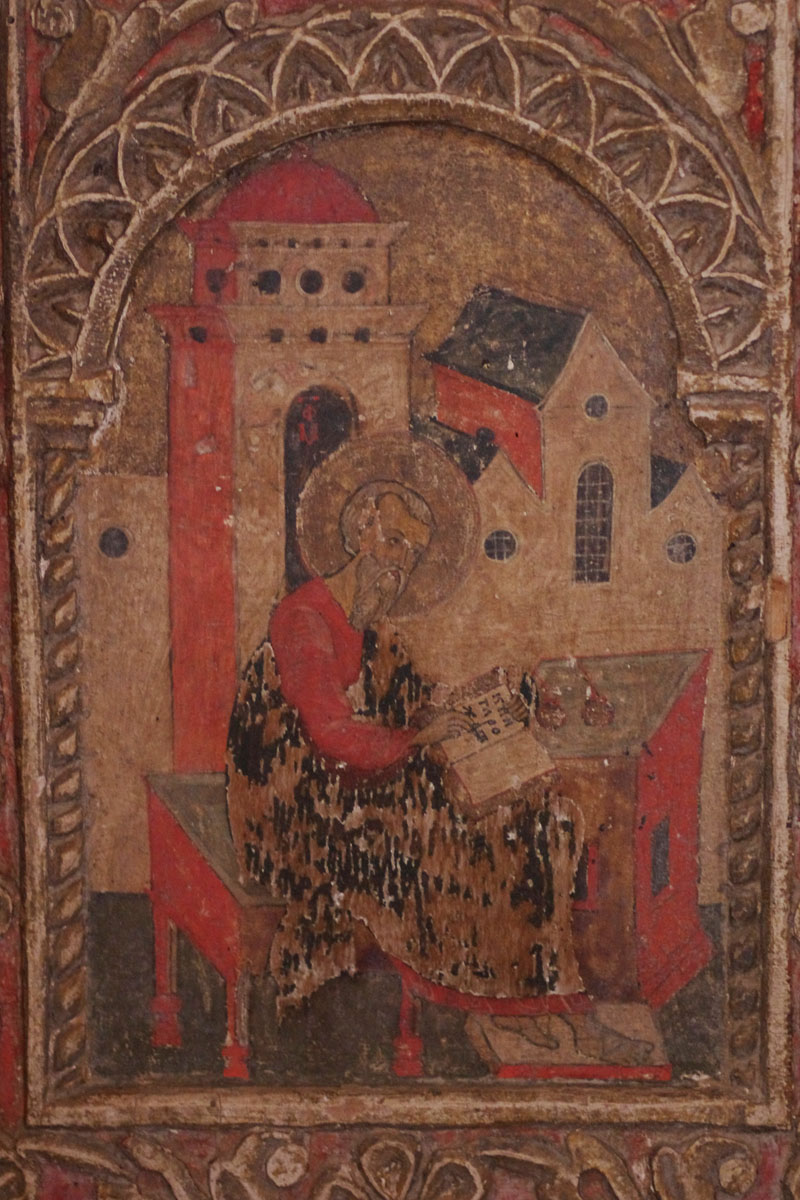 La bisericuţa din Păuşeşti, istoria aşezării s-a scris pe lemn