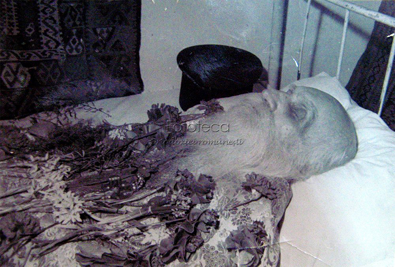 Preotul Grigore Pisculescu (Gala Galaction) (1879-1961) / Foto: fototecaortodoxiei.ziarullumina.ro Preotul Grigore Pisculescu