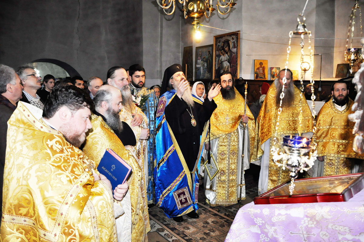 IPS Teofan, la hramul Mănăstirii Bisericani