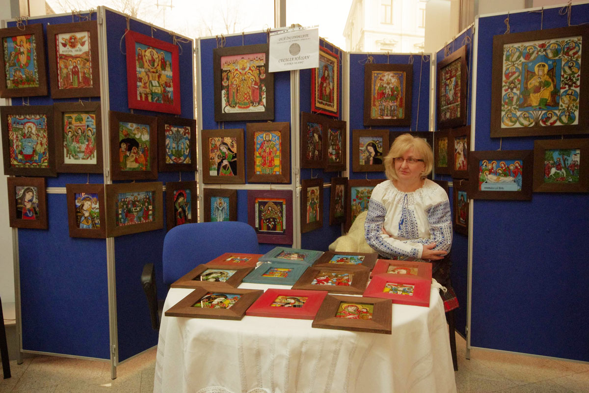 Ouăle încondeiate vestesc, şi la Iaşi, venirea Paştilor