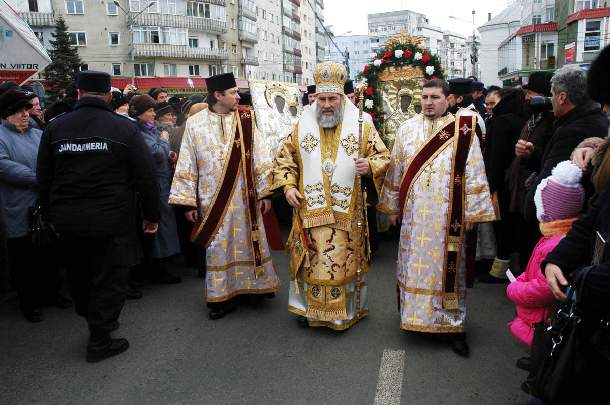 Mărturisire de credinţă în jurul sfintelor icoane