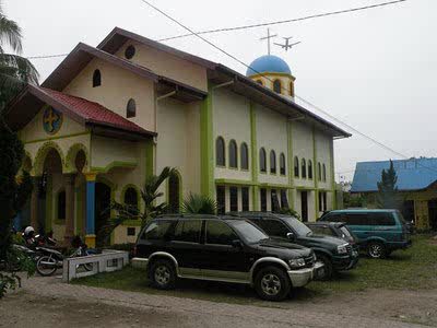 Vizită misionară în Indonezia a tinerilor ortodocşi australieni