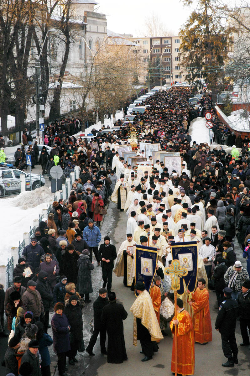 Mărturisire de credinţă în jurul sfintelor icoane