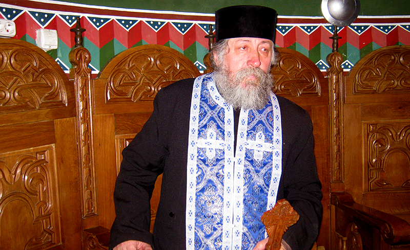 Pentru cine curg lacrimile părintelui Iustin de la Spitalul Socola