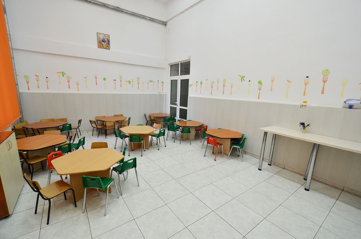 Grădiniţa „Buna Vestire“ s-a mutat în casă nouă Grădiniţa „Buna Vestire“ s-a mutat în casă nouă