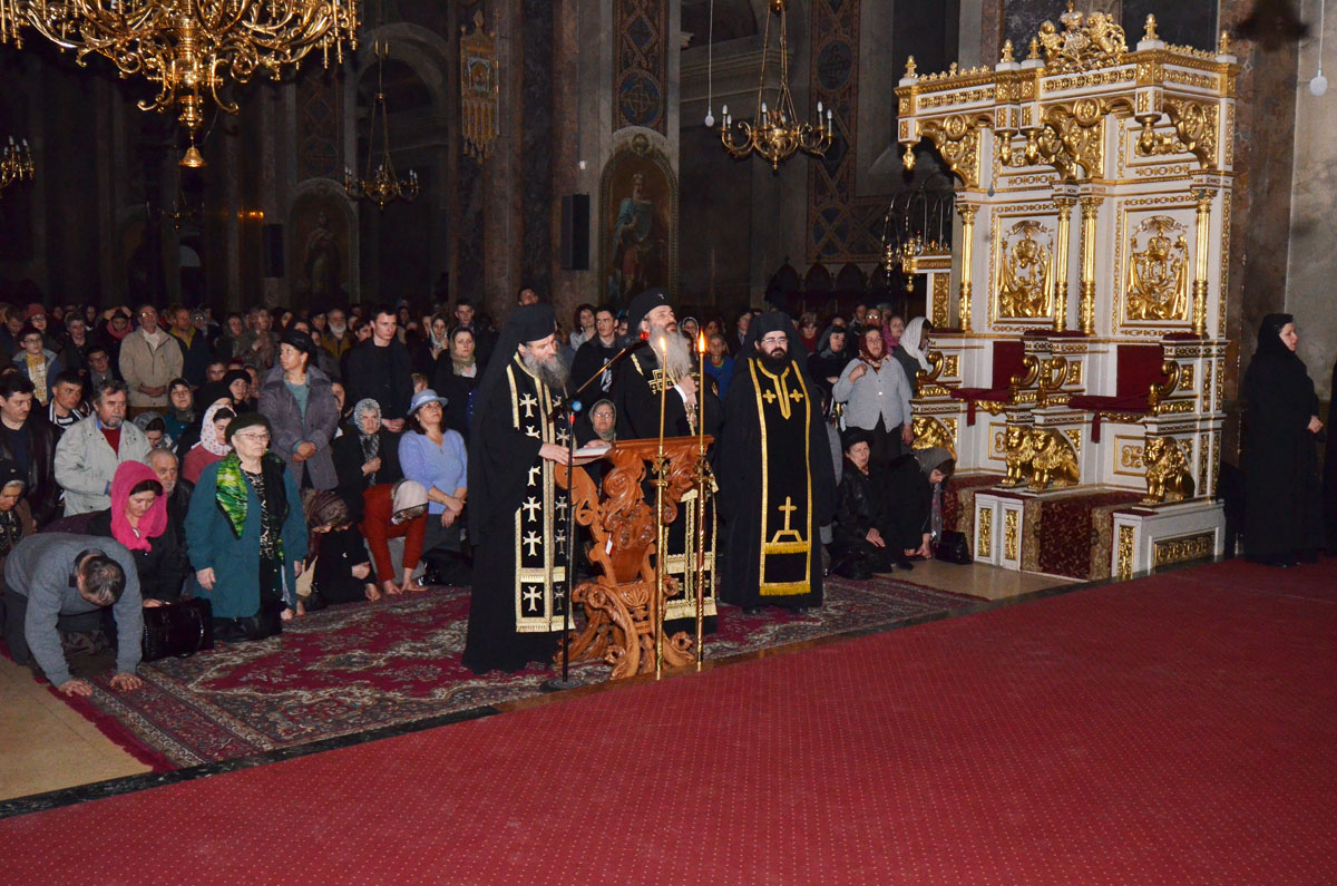 „O istorie a păcatului, a pocăinţei, dar şi o istorie a iertării“