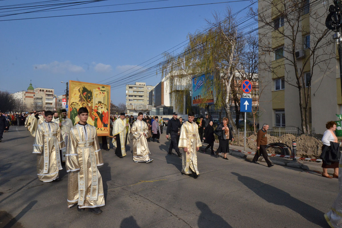 Procesiuni în ajunul Floriilor în Eparhia Iaşilor
