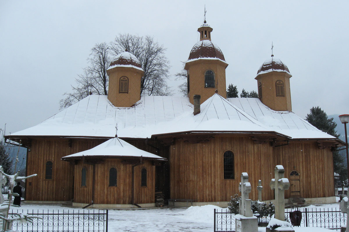 Liturghia copiilor la Câmpulung Moldovenesc