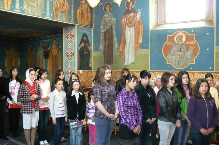 „Alege şcoala!“, un proiect care aduce speranţă la Hudeşti