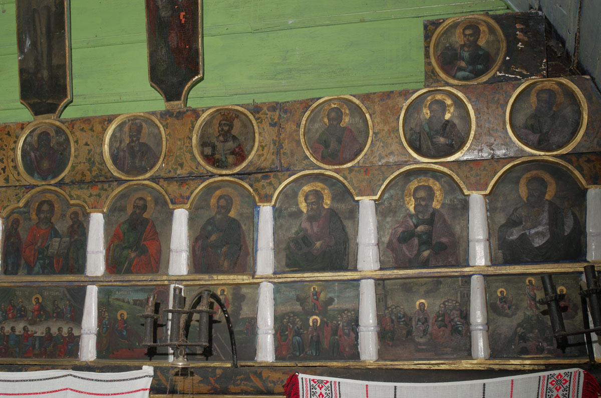 La Muncelul de Sus, biserica de lemn şi-a urmat satul