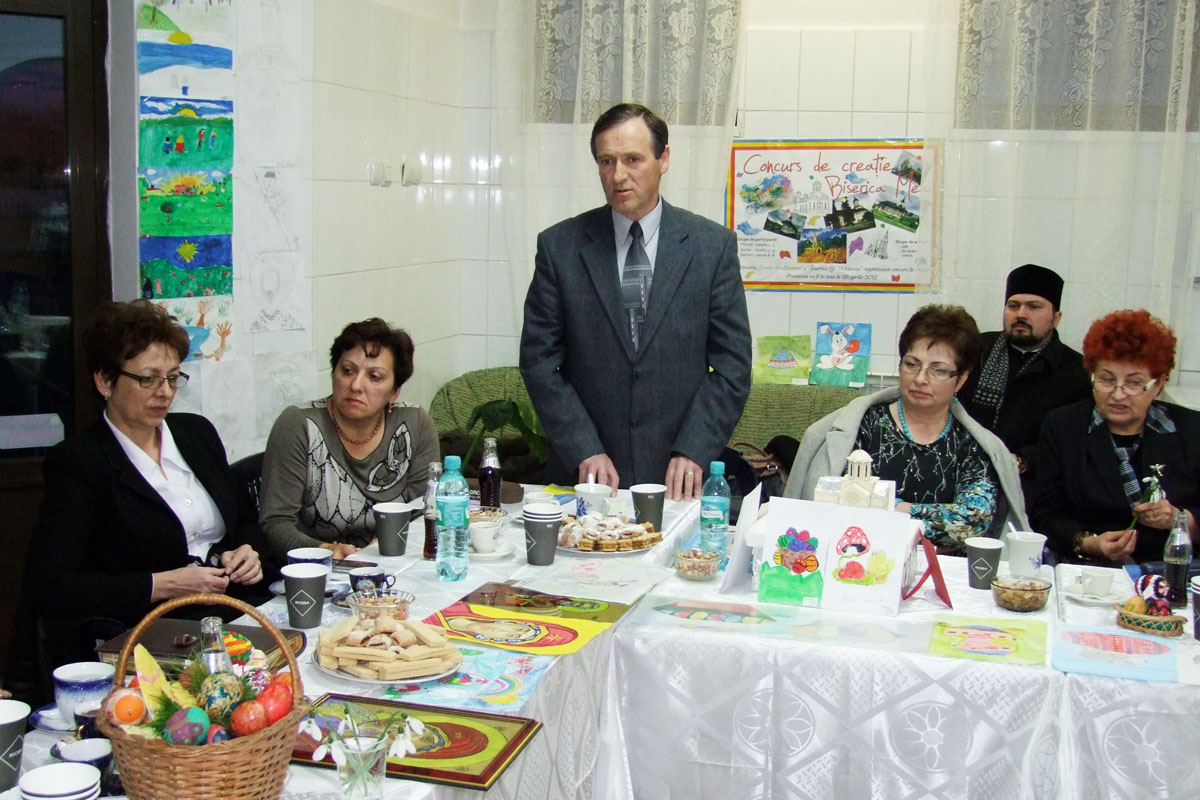 „Şcoala iubirii creştine versus şcoala violenţei“, la Săvineşti