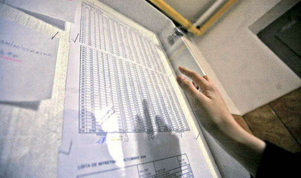 Numărul restanţierilor la utilităţi a crescut de trei ori