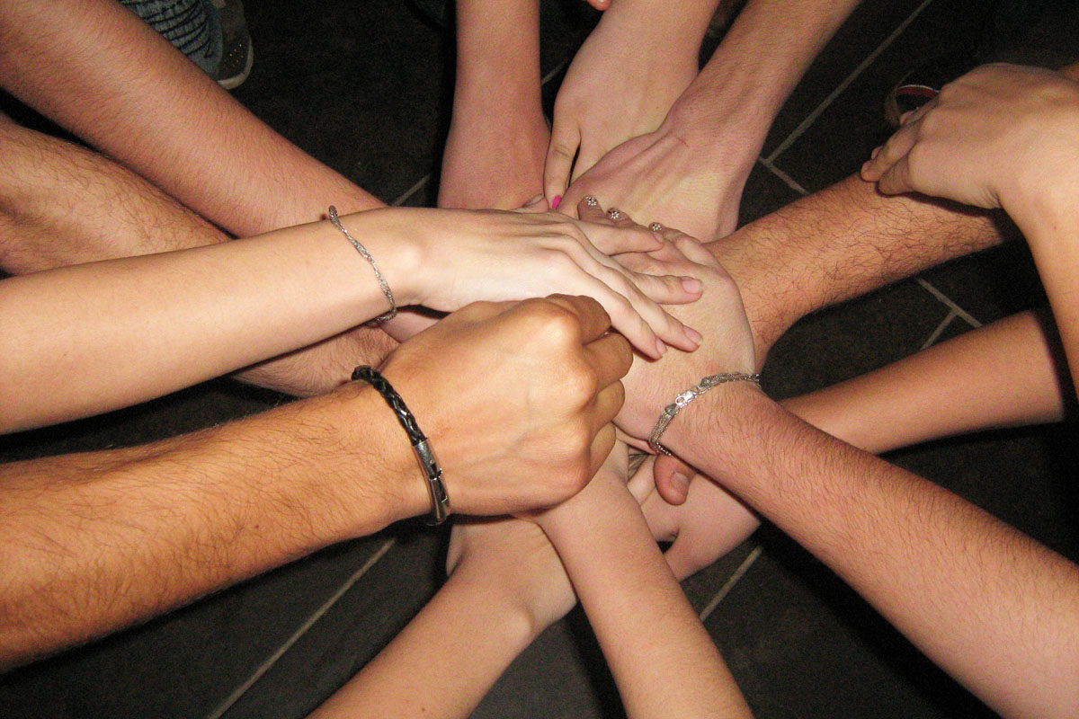 Tinerii şi educaţia „altfel“