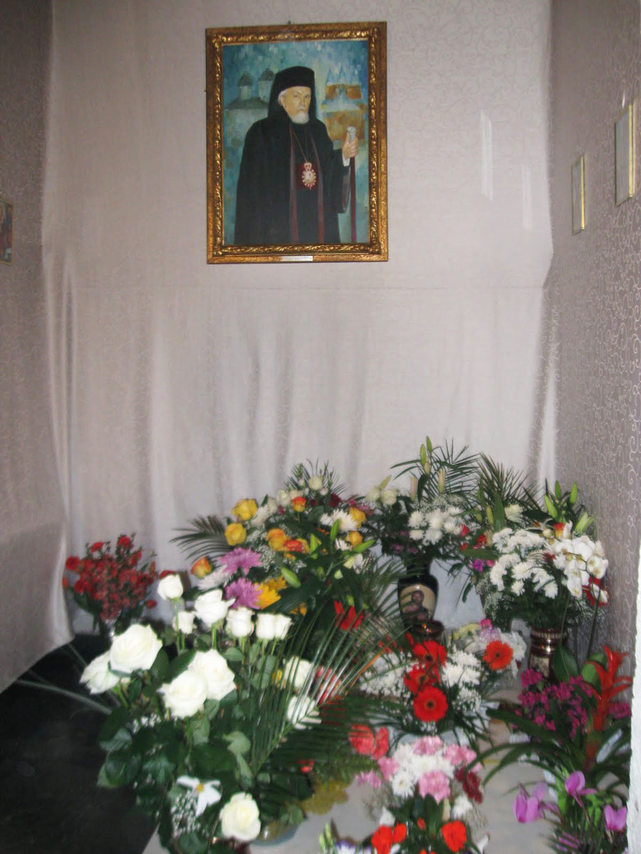 Parastas pentru episcopul Ioachim Mareş