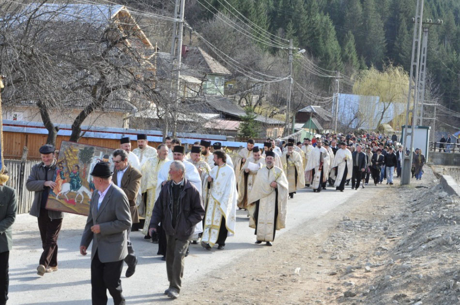 Procesiuni în ajunul Floriilor în Eparhia Iaşilor