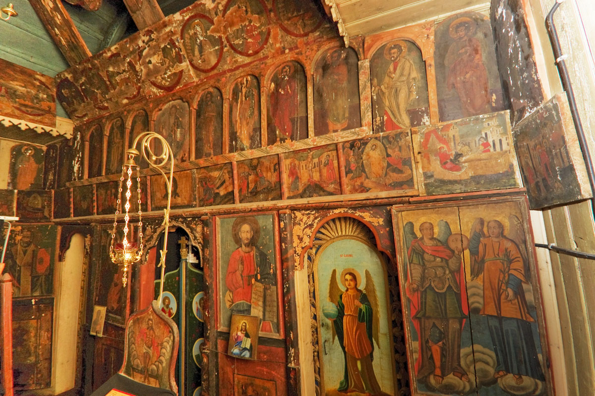 Aproape cinci secole de istorie la bisericuţa din Zlodica