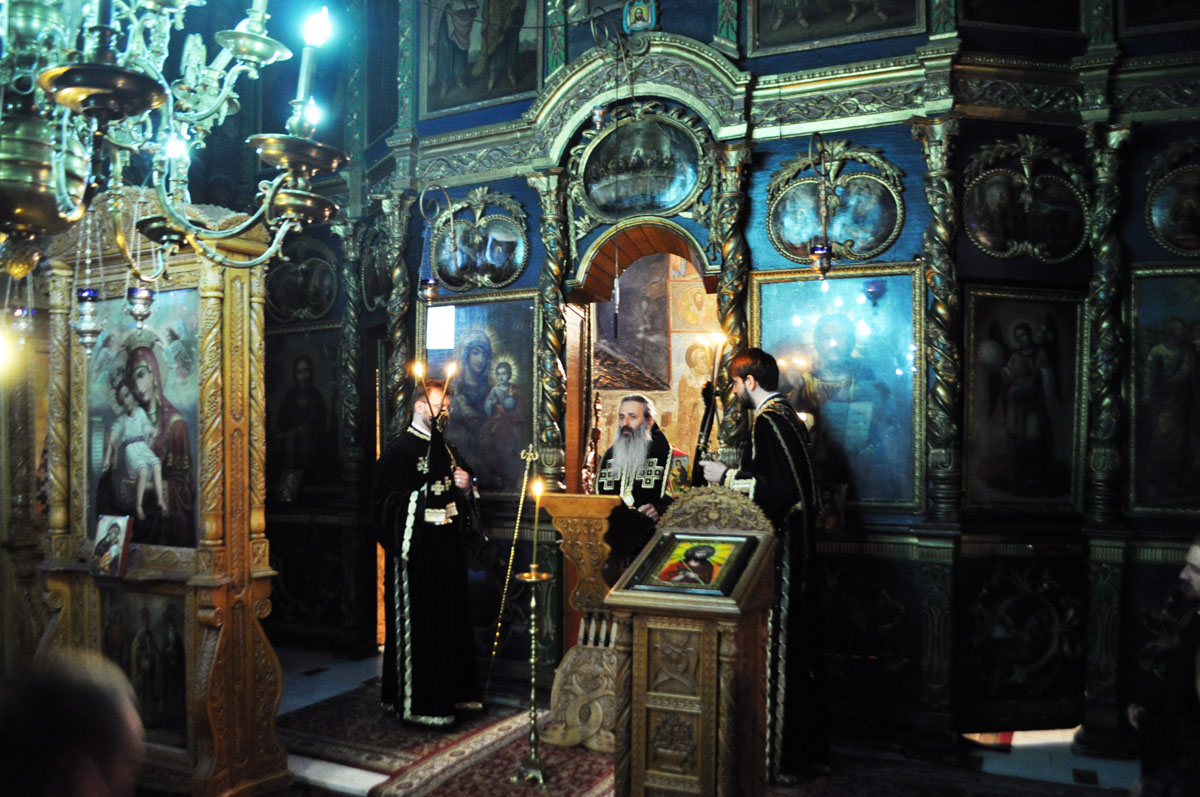 Denia din Sfânta şi Marea Joi, la Mănăstirea Cetăţuia