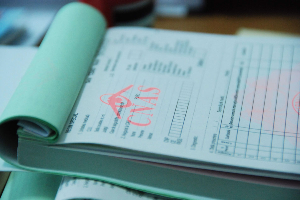 Medicii vor prescrie obligatoriu reţetele în sistem electronic