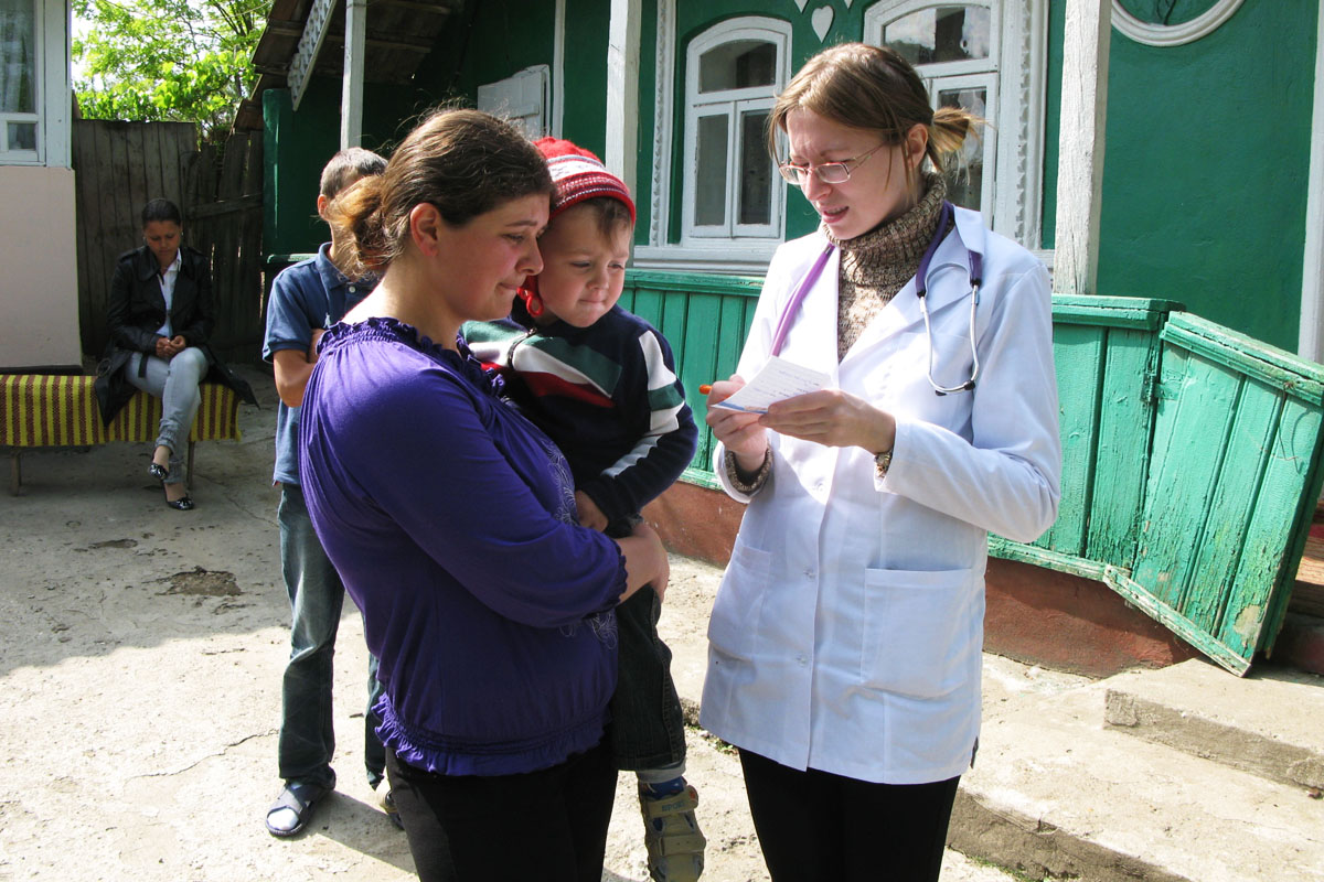 Activitate medicală în parohia Buruieneşti, Protopopiatul Iaşi 1