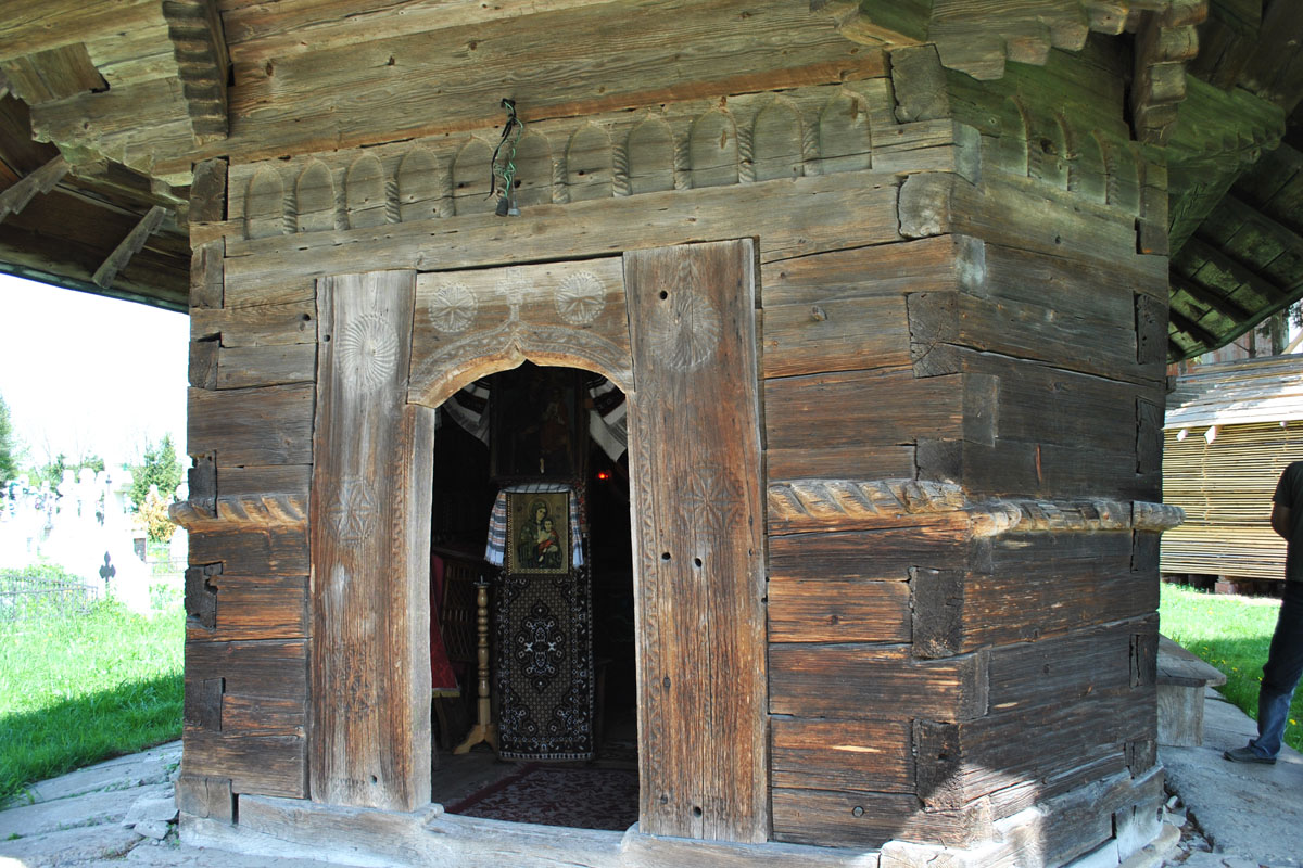 Căsuţa lui Dumnezeu de la Horodnic de Jos