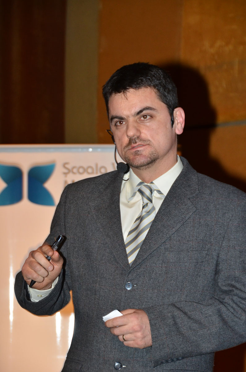 Ediţia de primăvară a Conferinţei „Ai copil. Învaţă să fii părinte!“