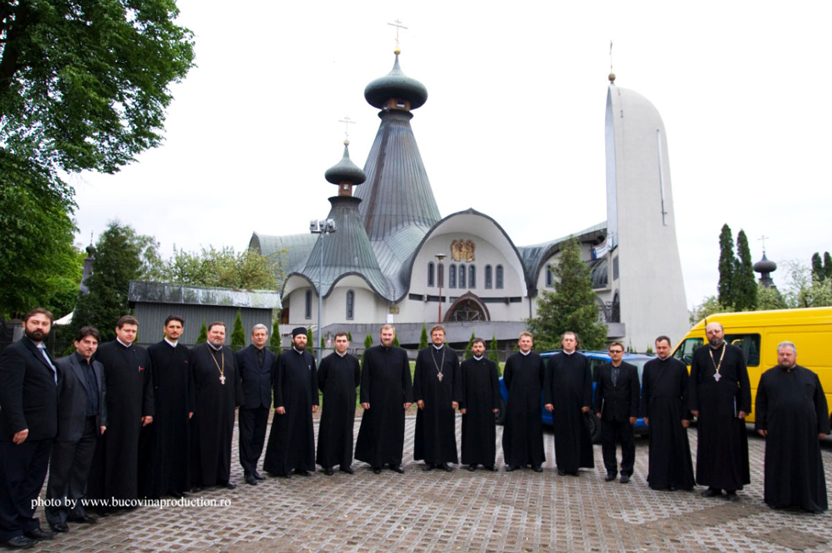 Corala „Sfântul Ierarh Leontie“ din Rădăuţi, premiată în Polonia