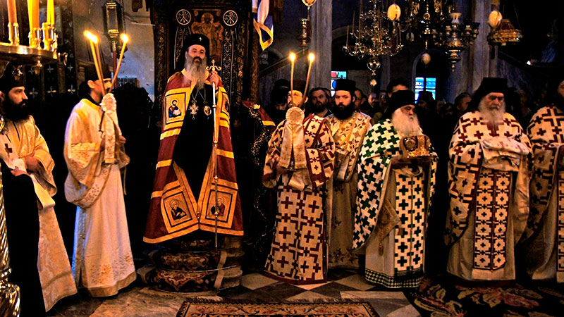 Sfânta Liturghie la Mănăstirea Sfântul Pavel. 10 zile în Sfântul Munte. Pelerinajul IPS Teofan, însoţit de directorii Seminariilor teologice din Moldova, în Grădina Maicii Domnului