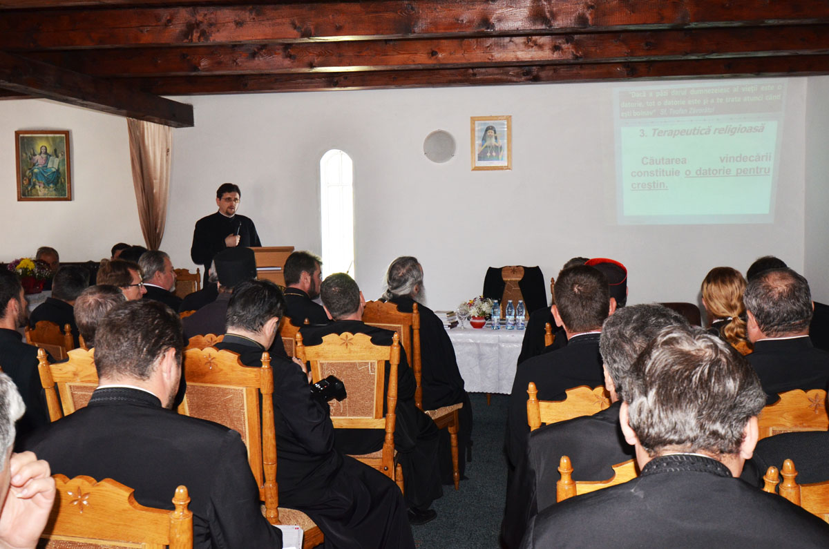 „Preotul este chemat să aşeze suferinţa aproapelui în inima lui“