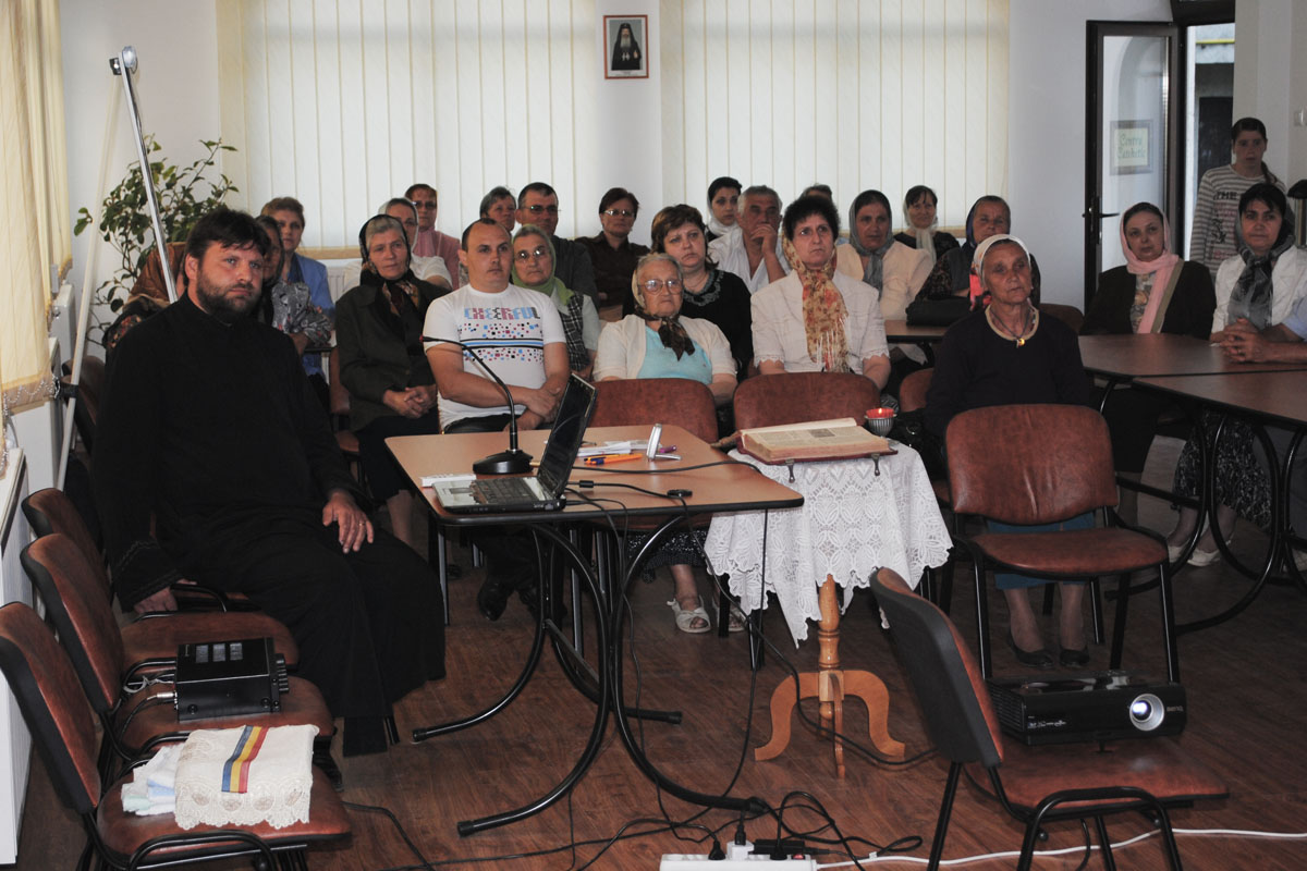 Misiune prin cateheză în parohia „Sfântul Ilie“ din Botoşani