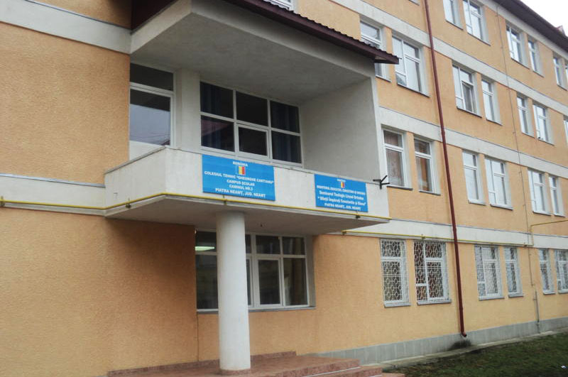 Manifestări dedicate hramului Seminarului Teologic din Piatra Neamţ