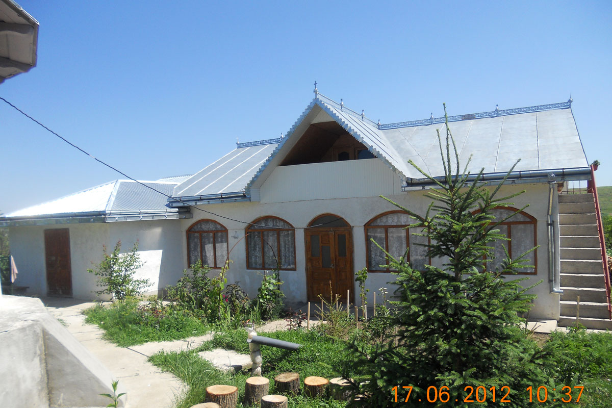 „Această biserică a fost ridicată pentru noi şi pentru urmaşii noştri“