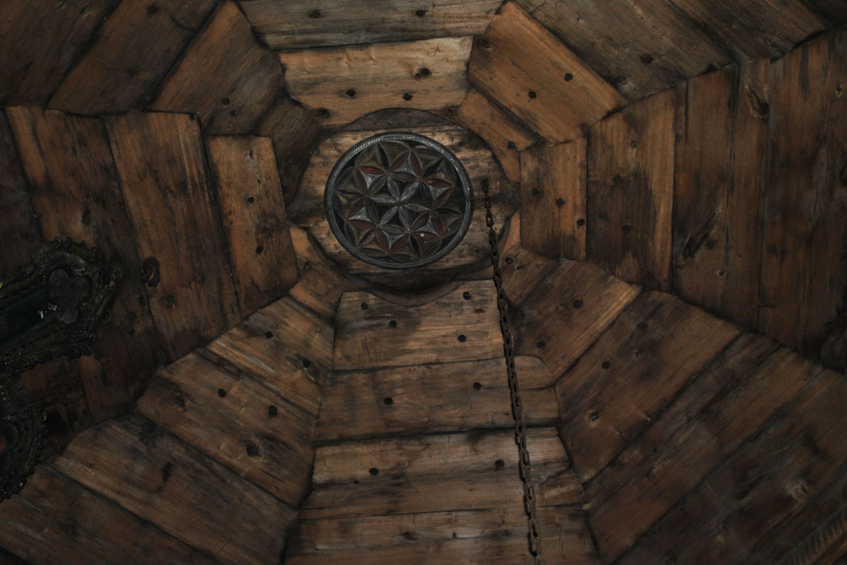 Împărăţia lemnului sfinţit de la Frătăuţii Noi