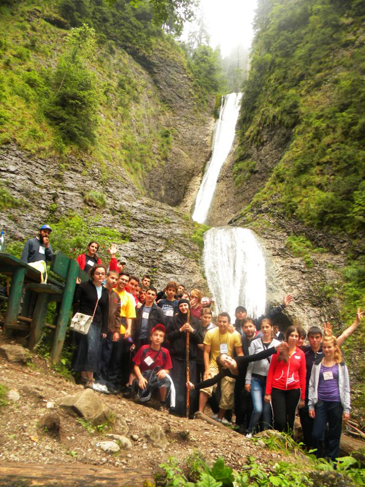 Bucuriile vacanţei în taberele MMB