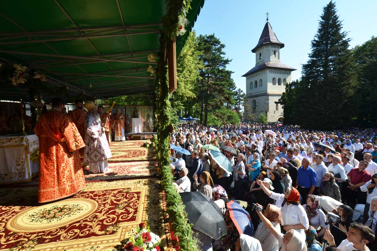 Rugători la Sfântul ocrotitor al „ţării lui Ştefan cel Mare“