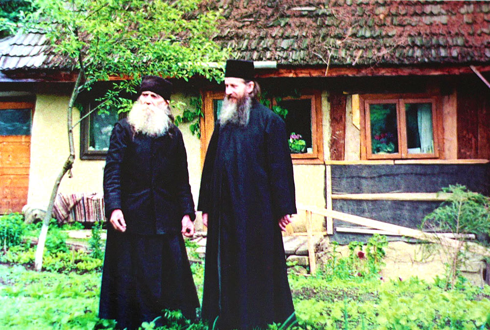 „Părintele Paisie nu vorbeşte aproape deloc despre iad”