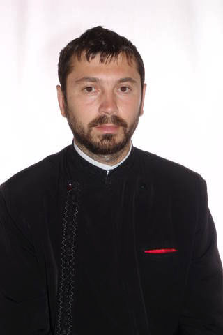 Pr. Ionuţ Petronel Ailincăi, parohia „Adormirea Maicii Domnului“ - Humosu, comuna Sireţel, Protopopiatul Paşcani Constatăm, judecăm sau clevetim?